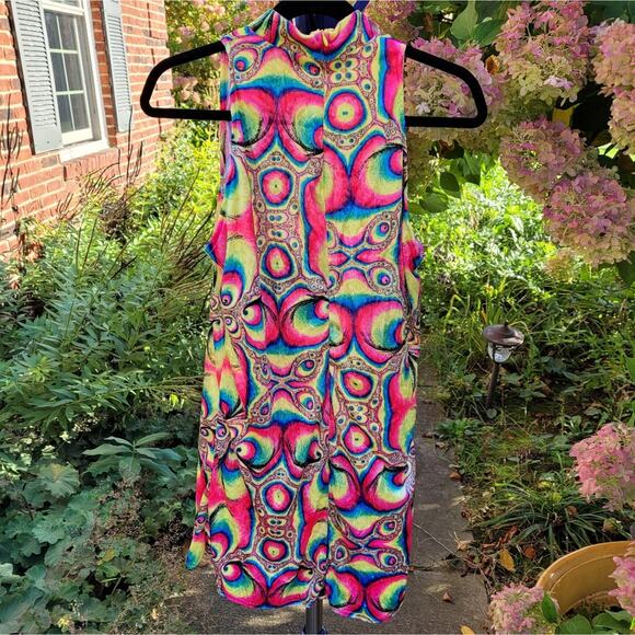 Charades Mod Go Go Flower Power Velour Dress Shiny Yellow Boots & Hat Costume XL - Picture 3 of 15